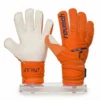 Guantes de Arquero Reusch "Attrakt Storm Gold"
